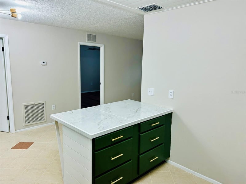 3805 11th Ave, Bradenton, FL 34205