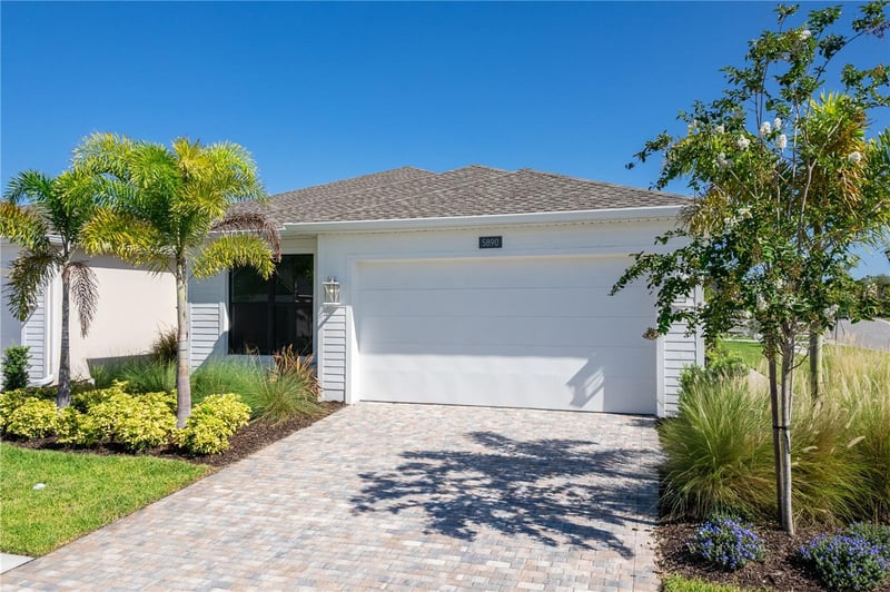 5890 Windbreak Ct, Apollo Beach, FL 33572