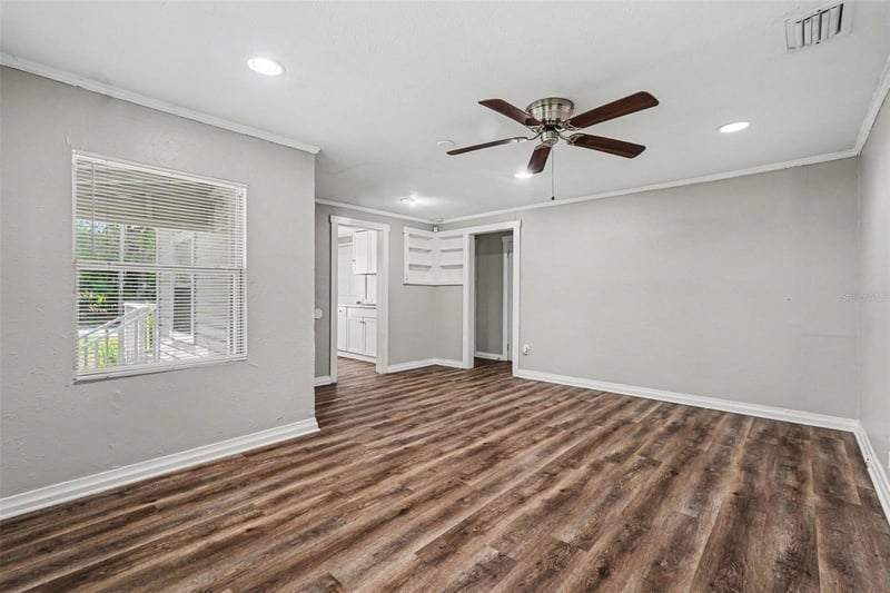 828 145th Ave, Tampa, FL 33613