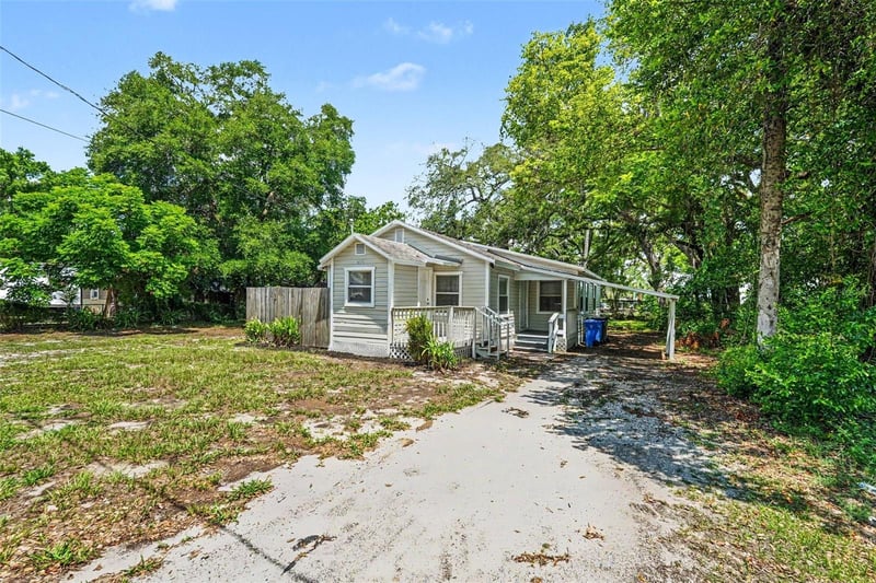 828 145th Ave, Tampa, FL 33613