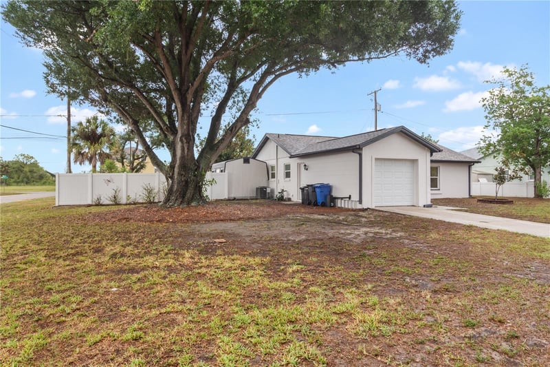 217 Francis Dr, Apollo Beach, FL 33572
