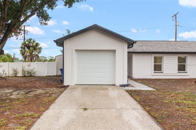 217 Francis Dr, Apollo Beach, FL 33572