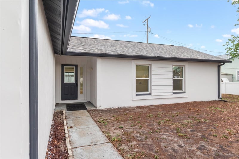 217 Francis Dr, Apollo Beach, FL 33572