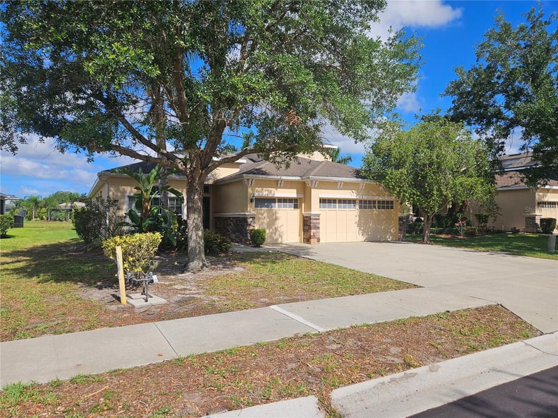 118 Peony Ct, Bradenton, FL 34212