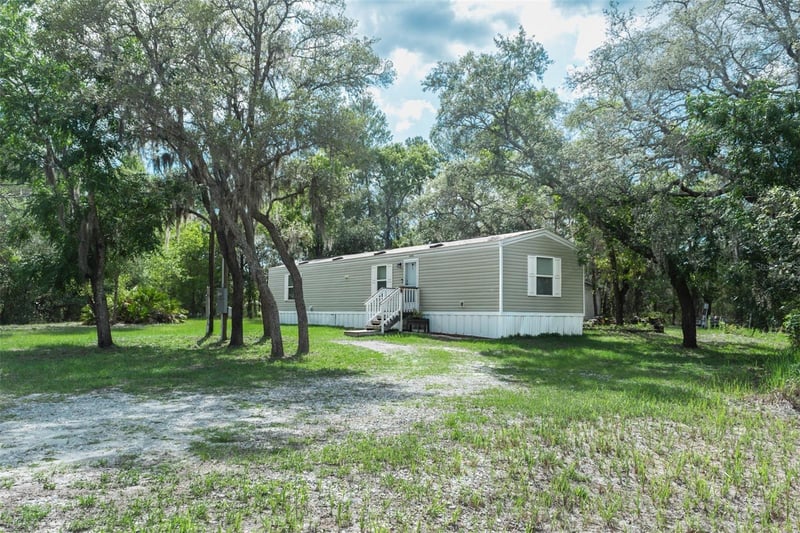 16433 Ramona Ln, Hudson, FL 34667