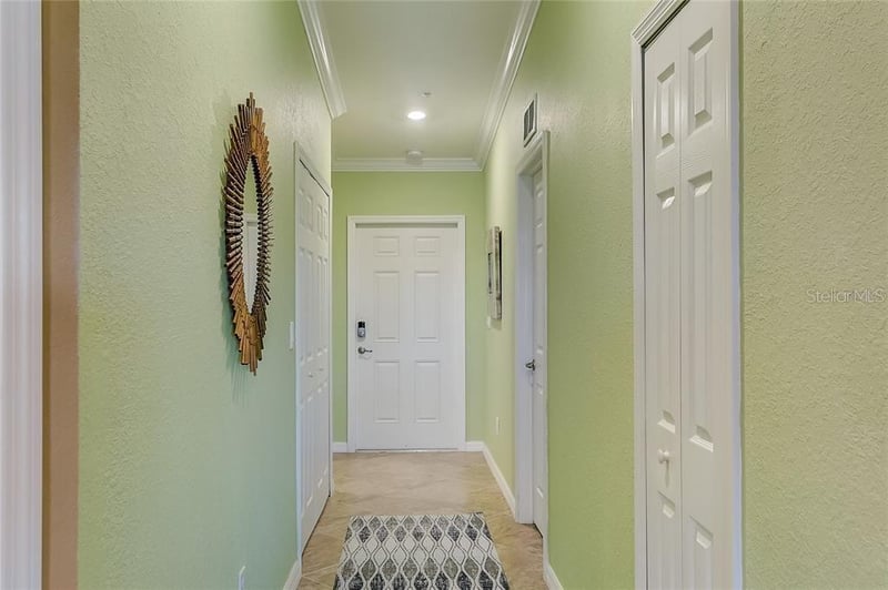5517 Palmer Cir #203, Bradenton, FL 34211