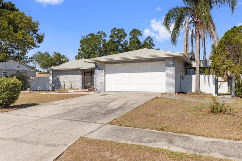 643 Bryan Terrace Dr, Brandon, FL 33511