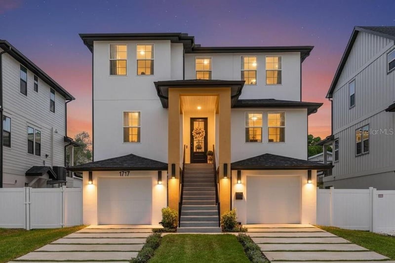 1717 Massachusetts Ave, St Petersburg, FL 33703