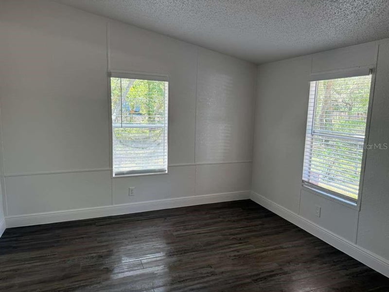10350 Evergreen St, New Port Richey, FL 34654
