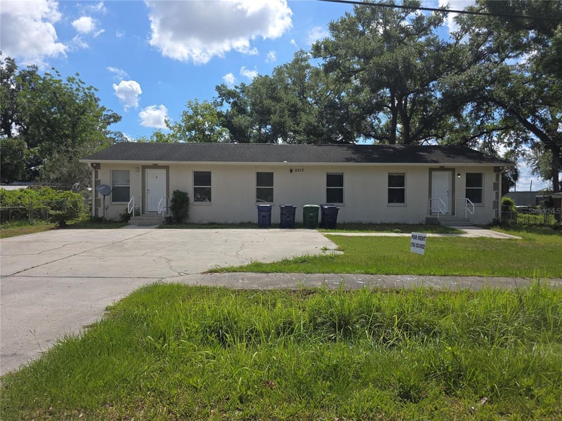 2017 61st St, Tampa, FL 33619