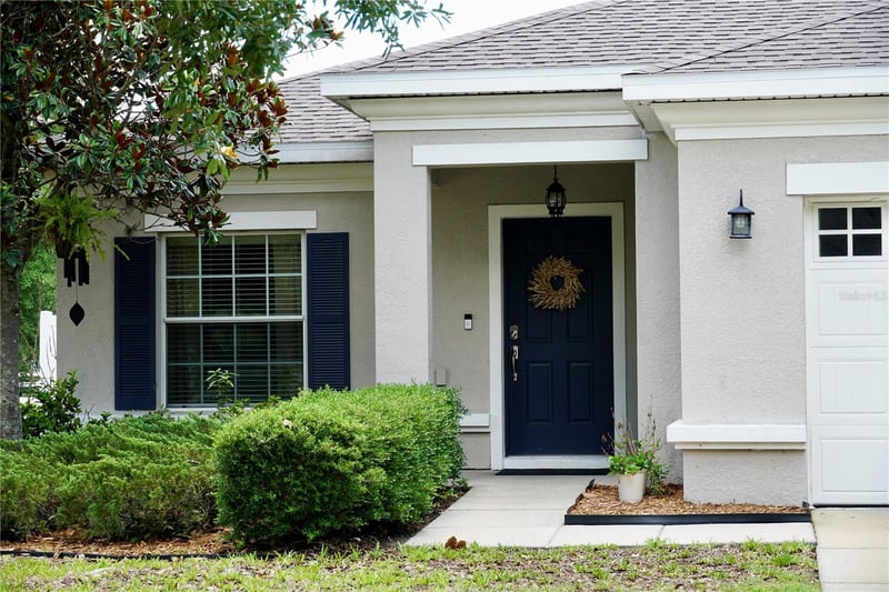 2802 Winglewood Cir, Lutz, FL 33558
