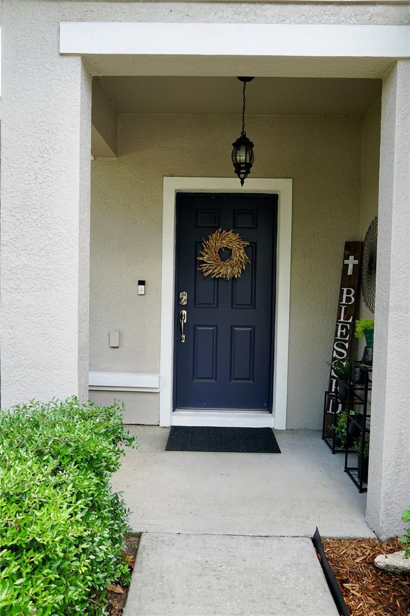 2802 Winglewood Cir, Lutz, FL 33558