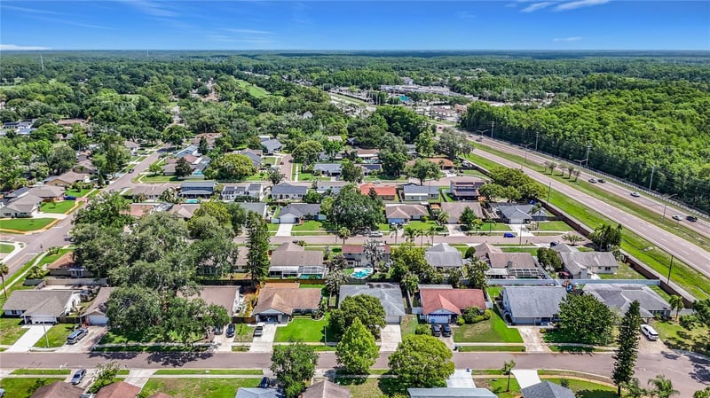 2825 Wendover Ter, Palm Harbor, FL 34685