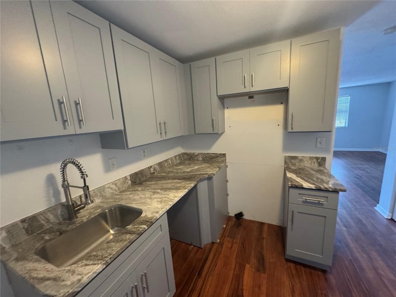 12404 Hibiscus Oak Pl #202, Tampa, FL 33612