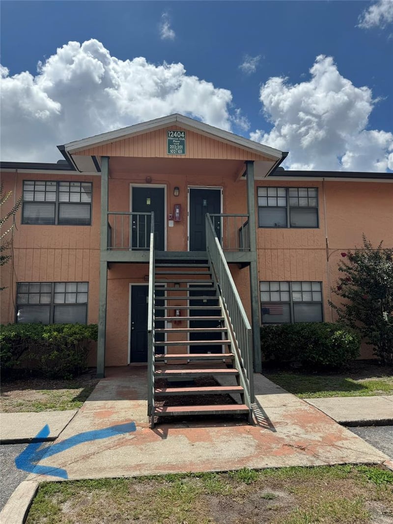 12404 Hibiscus Oak Pl #202, Tampa, FL 33612