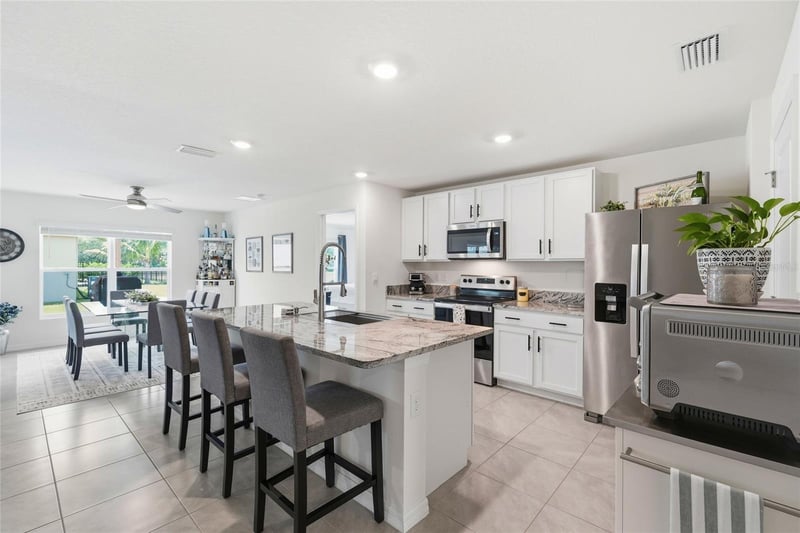 4110 Dovetail Ln, Palmetto, FL 34221