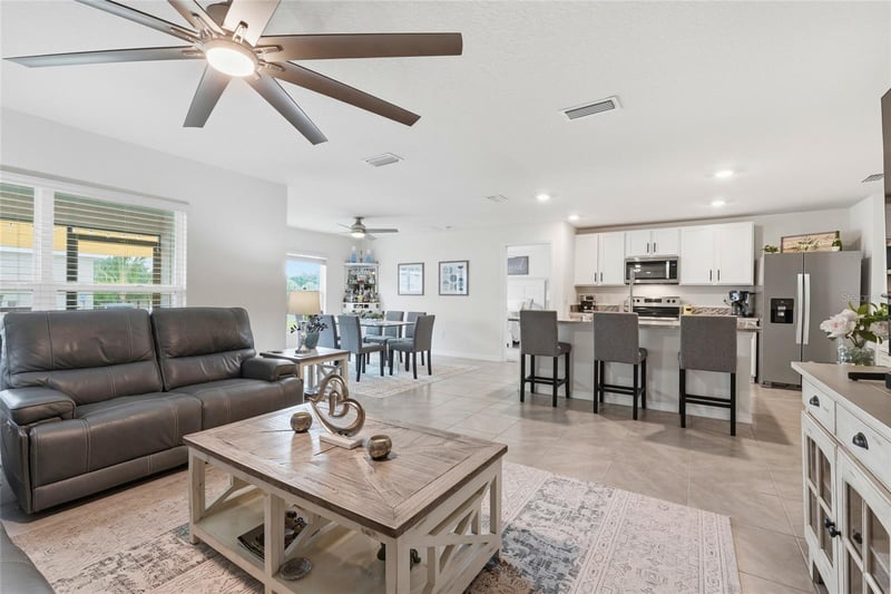 4110 Dovetail Ln, Palmetto, FL 34221