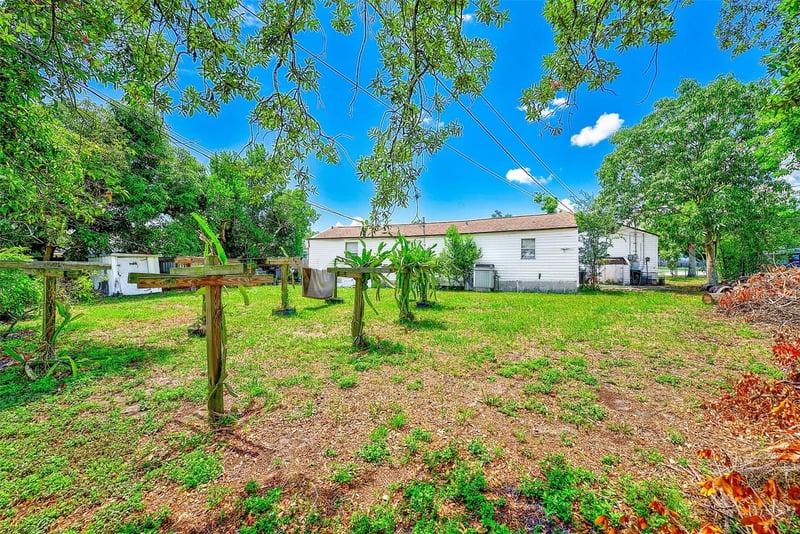 3257 57th Ave, St Petersburg, FL 33714