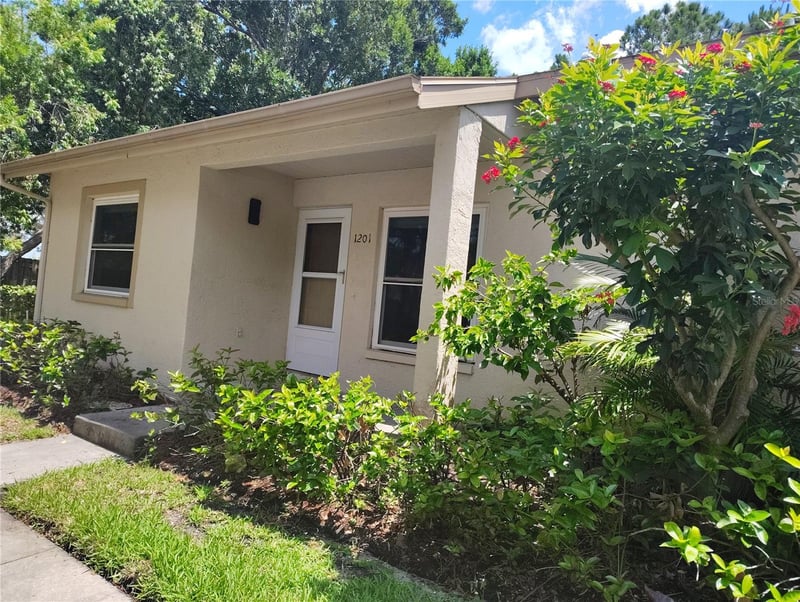 10853 43rd St #1201, Clearwater, FL 33762