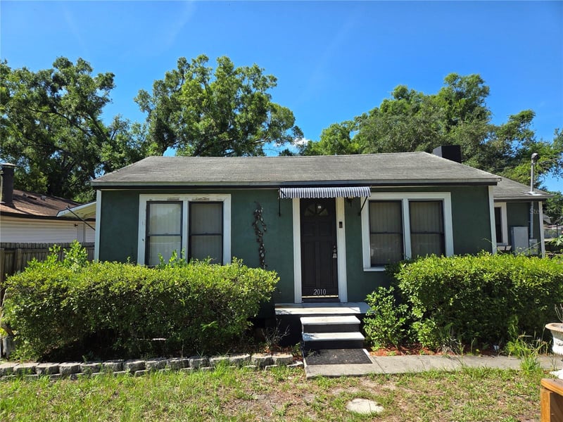 2010 Jean St, Tampa, FL 33604