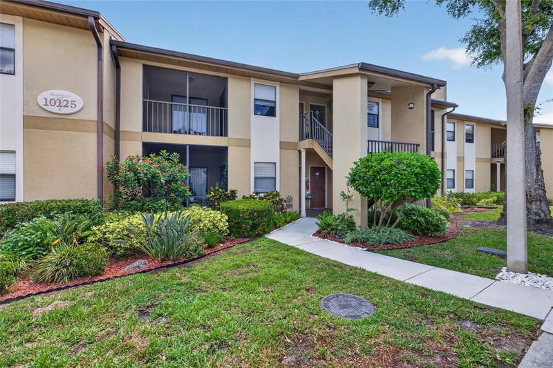 10125 Sailwinds Blvd #104, Largo, FL 33773