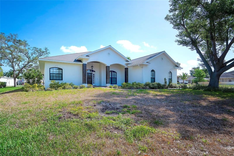 7820 17th Ave, Bradenton, FL 34209