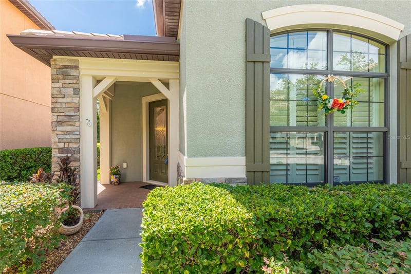 20305 Ash Grove Ln, Tampa, FL 33647