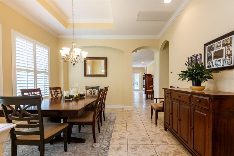 20305 Ash Grove Ln, Tampa, FL 33647