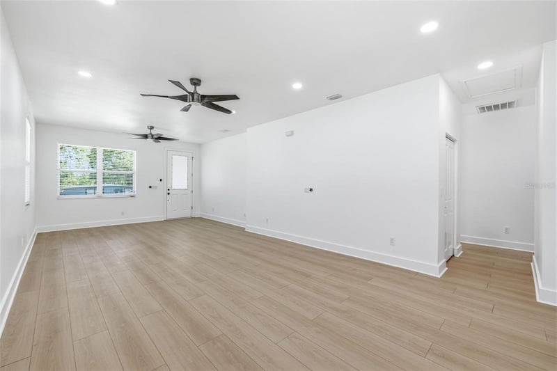 3750 Abington Ave, St Petersburg, FL 33711