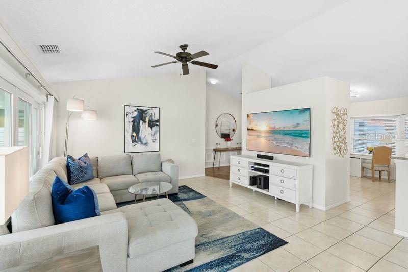 4718 61st Avenue Ter #43, Bradenton, FL 34210