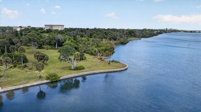 8258 Longbay Blvd, Sarasota, FL 34234