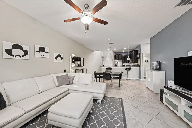 28504 Tranquil Lake Cir, Wesley Chapel, FL 33543