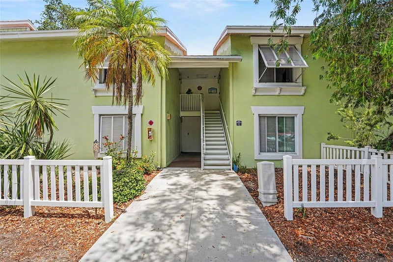 4105 38th Ave #75F, St Petersburg, FL 33711
