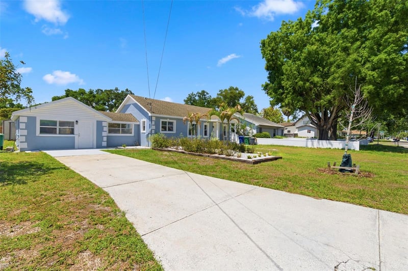 3144 Cordelia St, Tampa, FL 33607