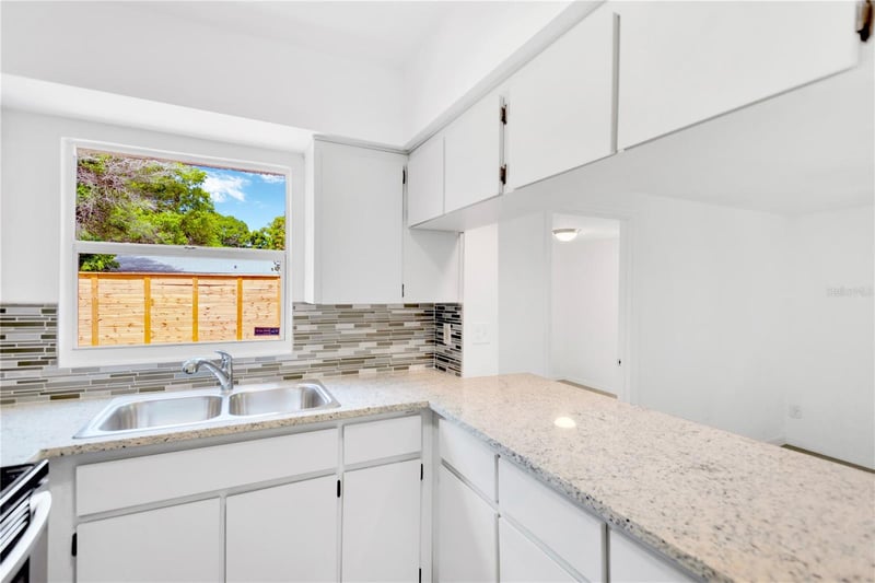 1940 N Betty Ln, Clearwater, FL 33755