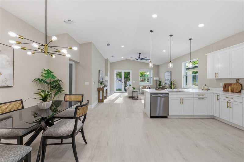 8316.5 Edison Ave, Tampa, FL 33604