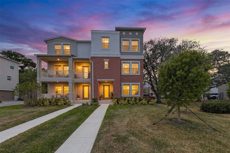 4511 Manhattan Ave #17, Tampa, FL 33611