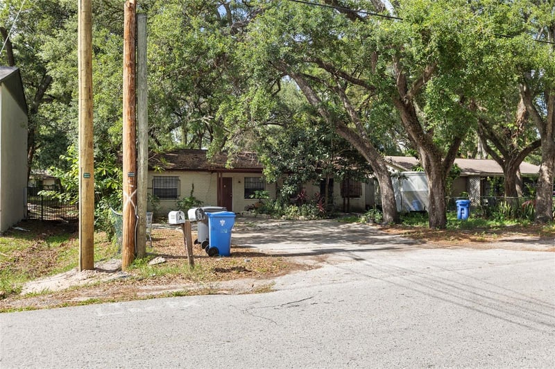 1210 140th Ave, Tampa, FL 33613