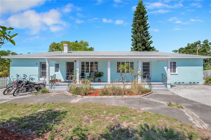5029 28th Ave, Gulfport, FL 33707