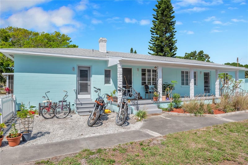 5029 28th Ave, Gulfport, FL 33707