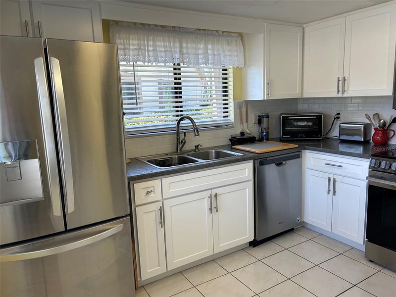 2572 Laurelwood Dr #12A, Clearwater, FL 33763