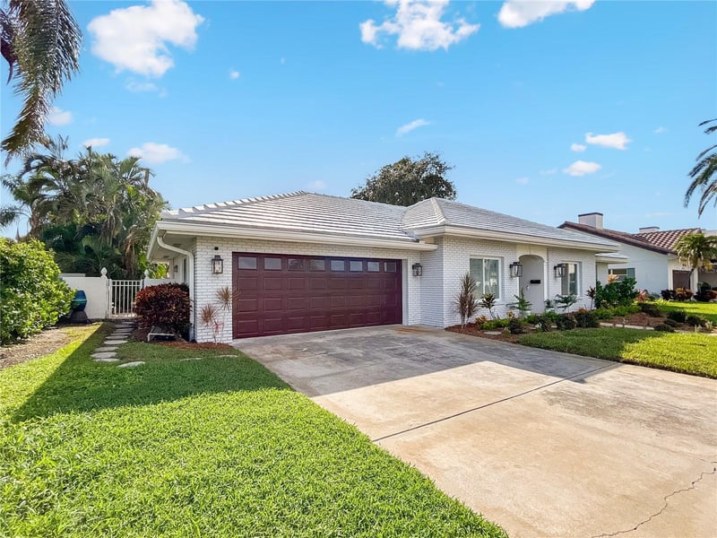 5853 Leeland St, St Petersburg, FL 33715