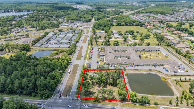 18950 Sunlake Blvd, Lutz, FL 33558