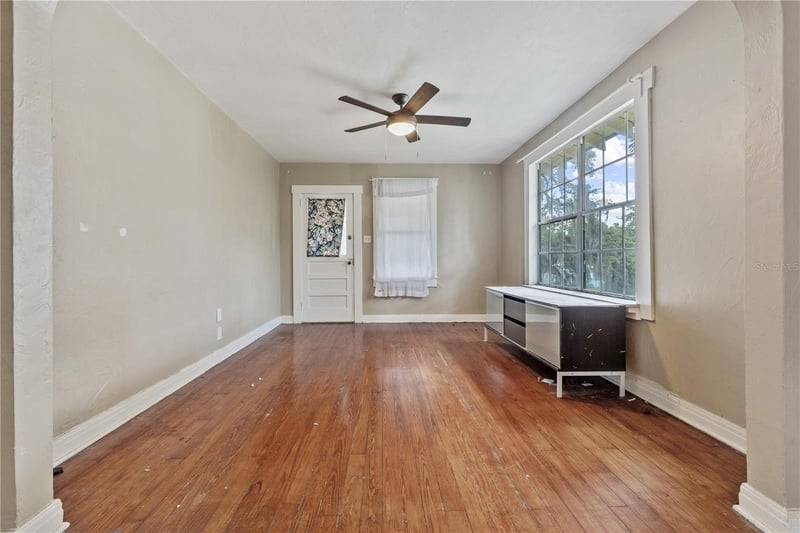 5914 Ola Ave, Tampa, FL 33604