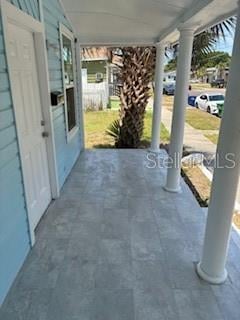 2524 Chestnut St, Tampa, FL 33607