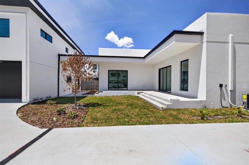 3144 22nd St, St Petersburg, FL 33713