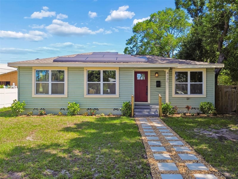 4135 Fairfield Ave, St Petersburg, FL 33711