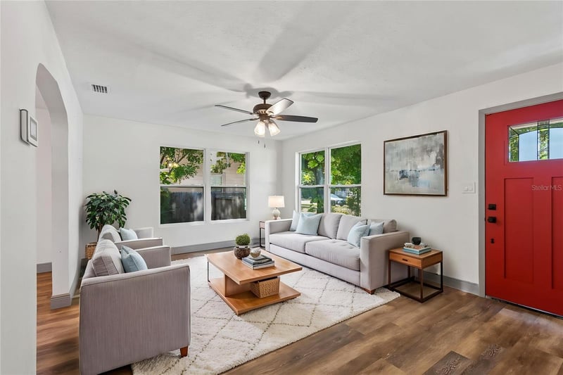 4135 Fairfield Ave, St Petersburg, FL 33711