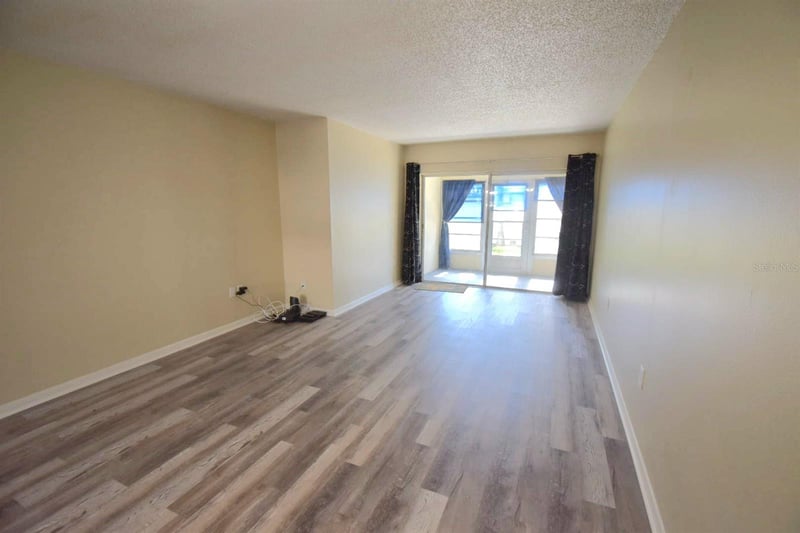 970 Virginia St #107, Dunedin, FL 34698