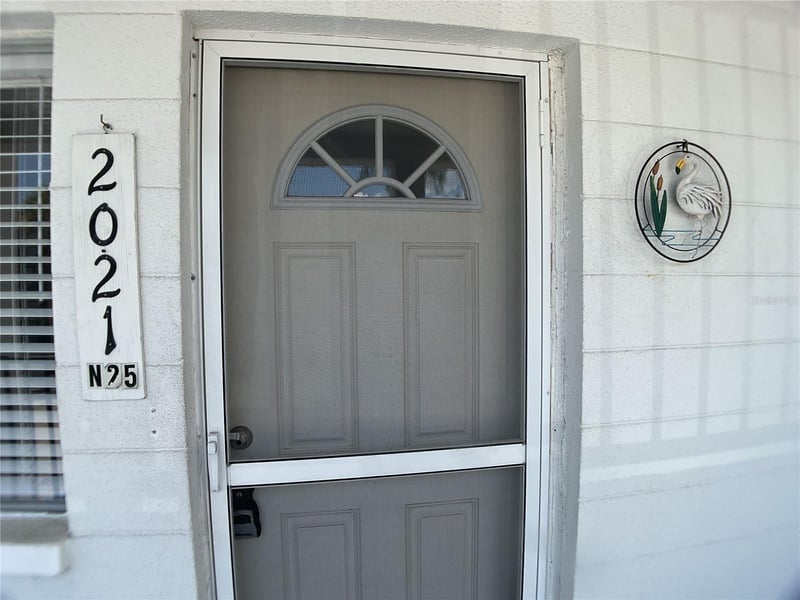 2021 Canal Dr #N25, Bradenton, FL 34207